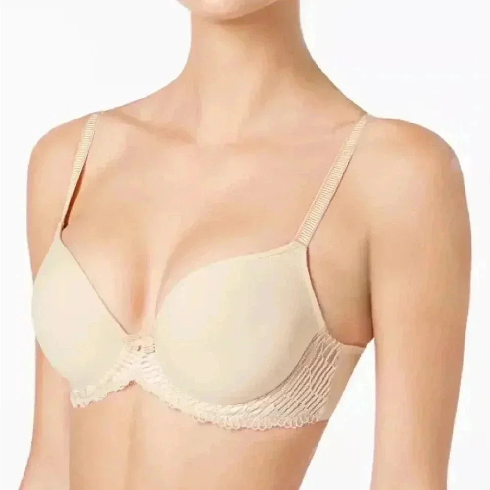 Wacoal Bra White Cream La Femme Contour Bra Size 34D Smooth Contour